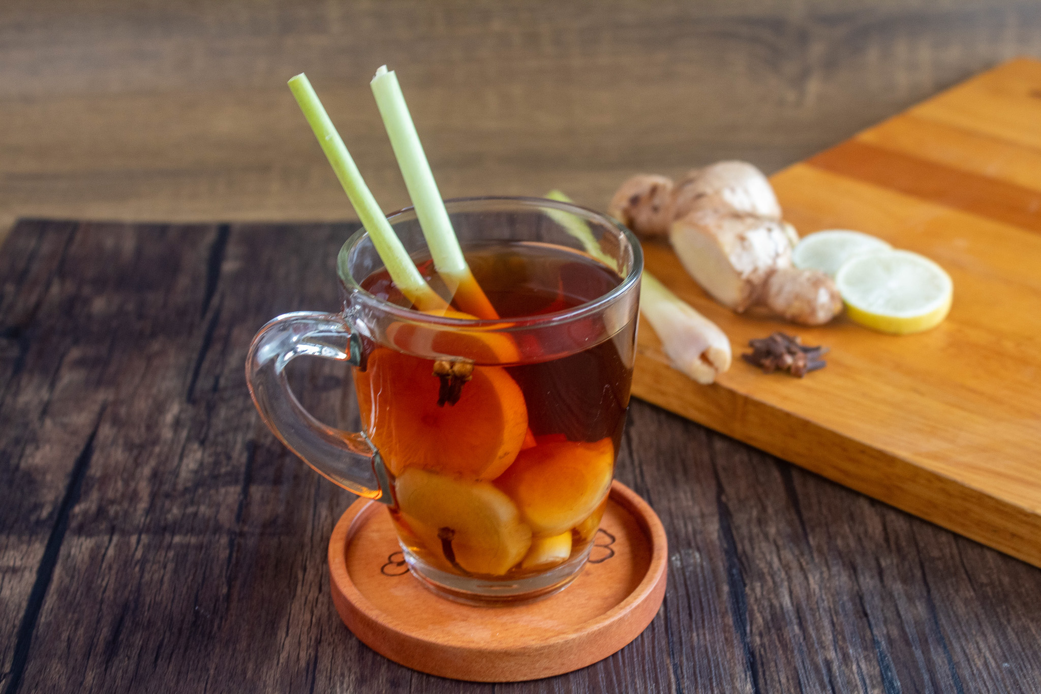 Teh Sereh: Pelukan Hangat di Tengah Dinginya Bogor